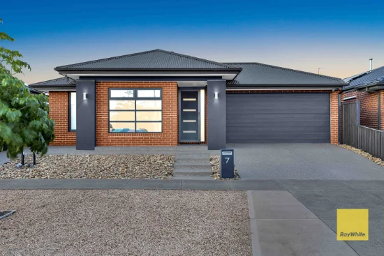 7 Moville Avenue, Truganina, Vic 3029 - For Sale