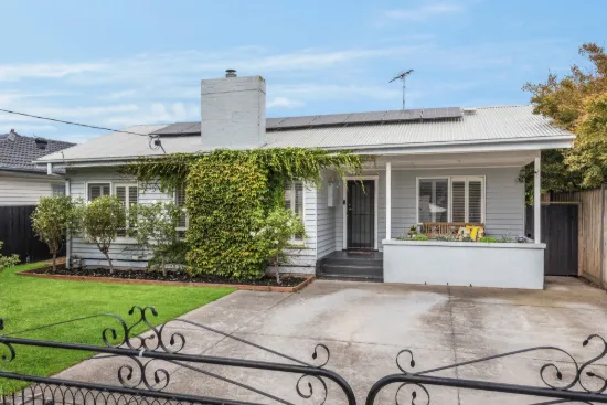 7 Muxworthy Avenue, Herne Hill, Vic 3218