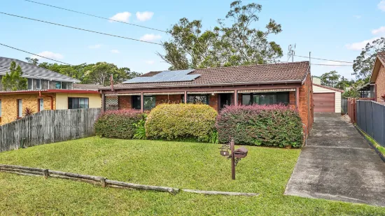 7 Naroo Avenue, Summerland Point, NSW 2259