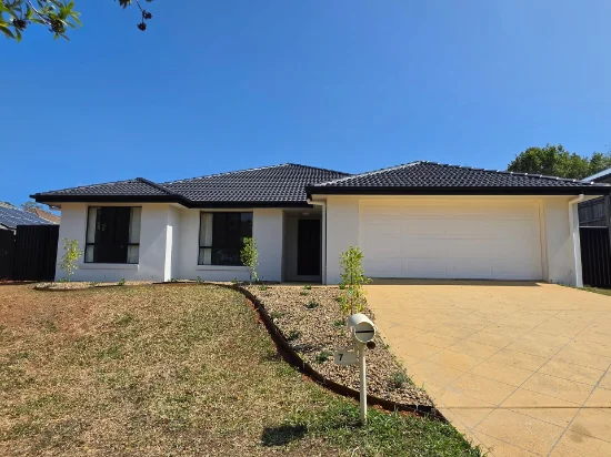 7 Nicholas Cl, Narangba, Qld 4504