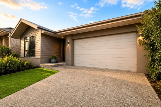 7 Oakmoss Drive, Springfield Lakes, Qld 4300
