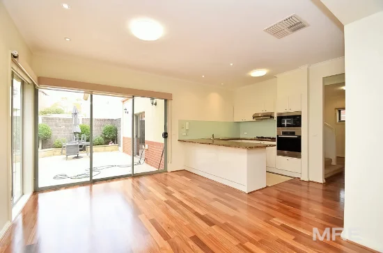 7 Orcades Mews, Port Melbourne, Vic 3207 - For Rent