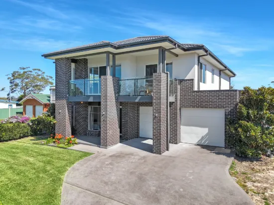 7 Orsova Parade, Orient Point, NSW 2540