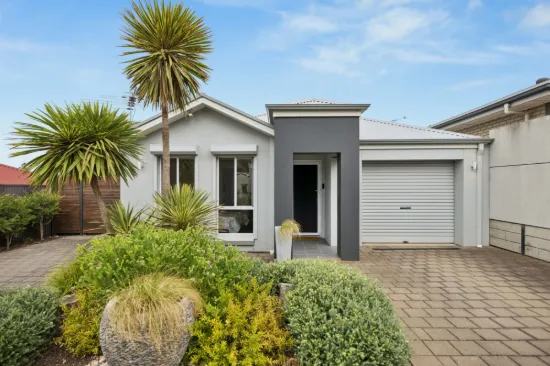 7 Overland Terrace, Christies Beach, SA 5165
