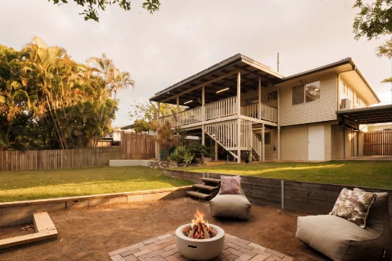 7 Pack Street, Jamboree Heights, Qld 4074