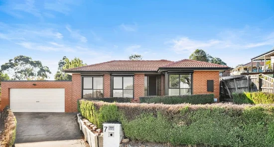 7 Parker Court, Endeavour Hills, Vic 3802
