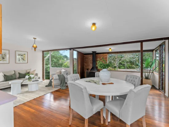 7 Parnoolar Crescent, Ferny Hills QLD 4055-Image