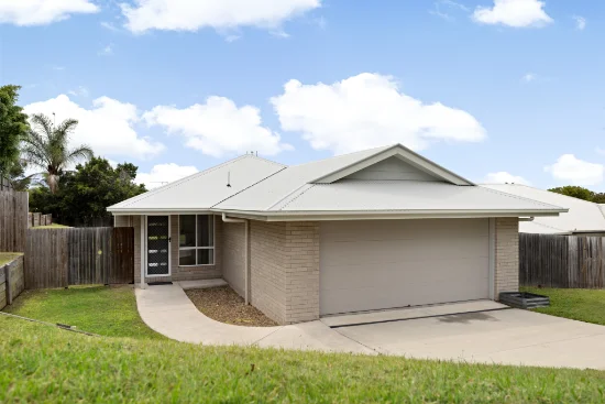 7 Pedersen Road, Southside, Qld 4570