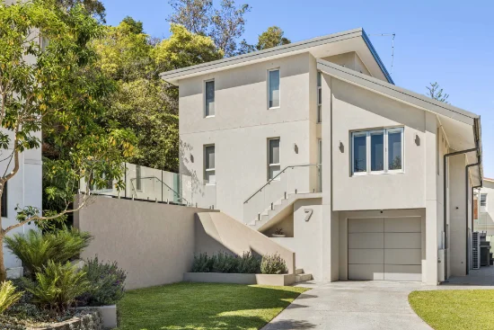 7 Pembrew Crescent, Earlwood, NSW 2206