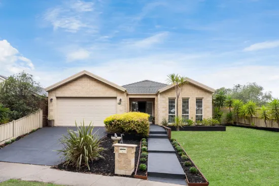 7 Pepperbush Crescent, Langwarrin, Vic 3910