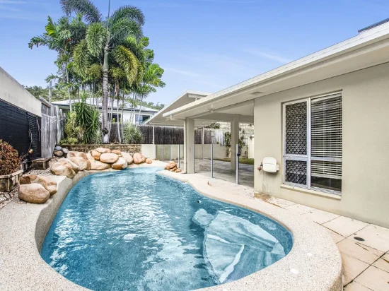 7 Perisher Court, Mount Louisa, Qld 4814