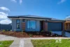 7 Platypus Street, Nar Nar Goon, Vic 3812
