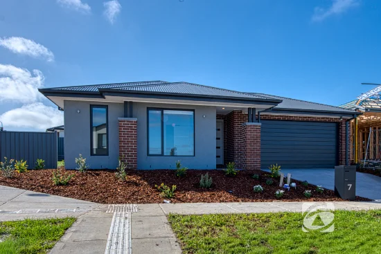 7 Platypus Street, Nar Nar Goon, Vic 3812