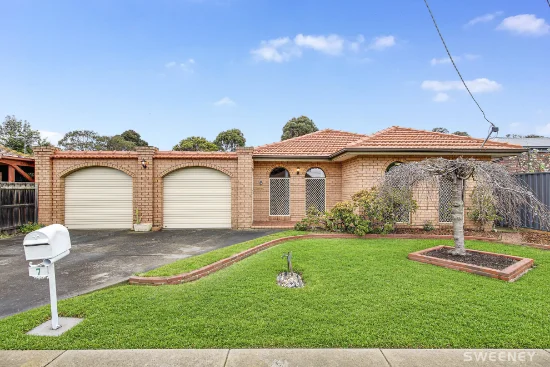 7 Pringle Place, Altona Meadows, Vic 3028 - For Sale