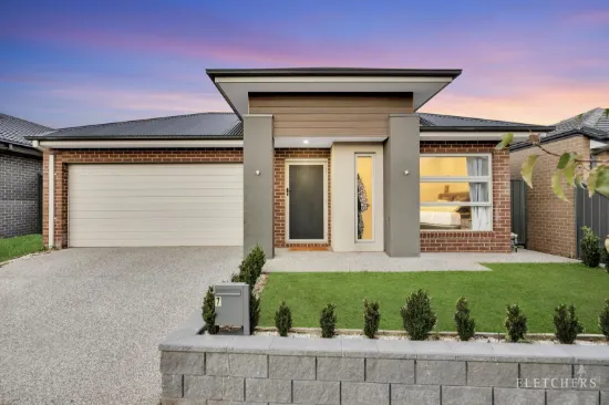 7 Pulteney Drive, Strathtulloh, Vic 3338