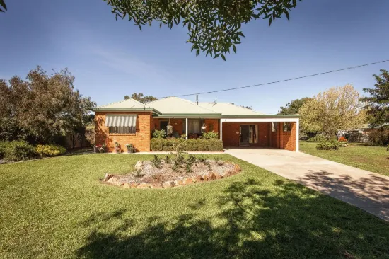 7 Railway Street, Walla Walla, NSW 2659