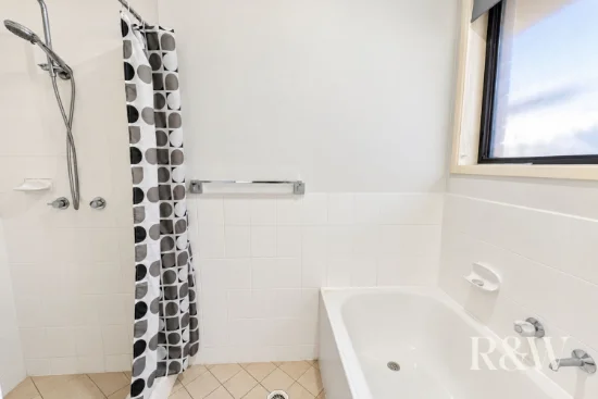7 RANGERS ROAD, St Helens Park, NSW 2560-Image