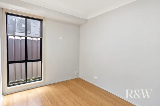 7 RANGERS ROAD, St Helens Park, NSW 2560-Image