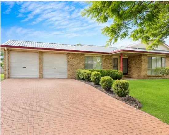7 Robindale Drive, Darling Heights, Qld 4350