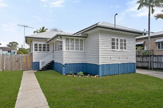 7 Rodney Street, Wynnum West, Qld 4178