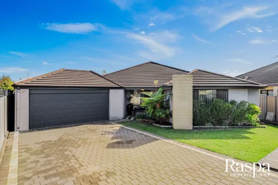 7 Salerno Approach, Piara Waters, WA 6112