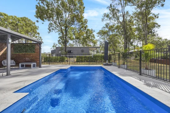 7 Sandstone Drive, Hatton Vale, Qld 4341