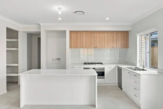 7 Sangria Ave, Greenbank, Qld 4124