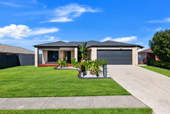 7 Santa Maria Avenue, Urraween, Qld 4655