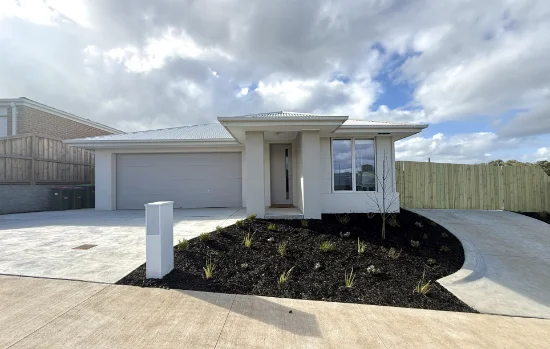 7 Savoy Street, Warragul, Vic 3820