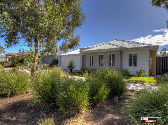 7 Seaplane Road, Bushmead, WA 6055