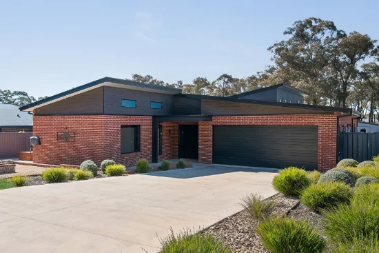 7 Secluded Place, Kangaroo Flat, Vic 3555