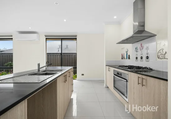 7 Seddon Parade, Alkimos, WA 6038