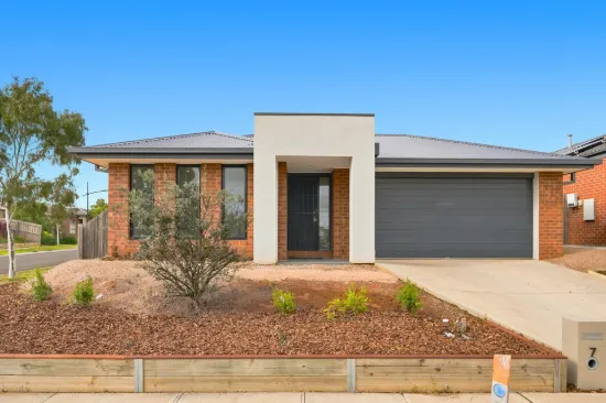 7 Shackell Street, Weir Views, Vic 3338