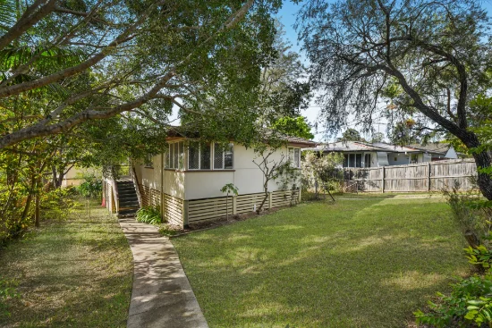 7 Skyline Drive, Kingston, Qld 4114