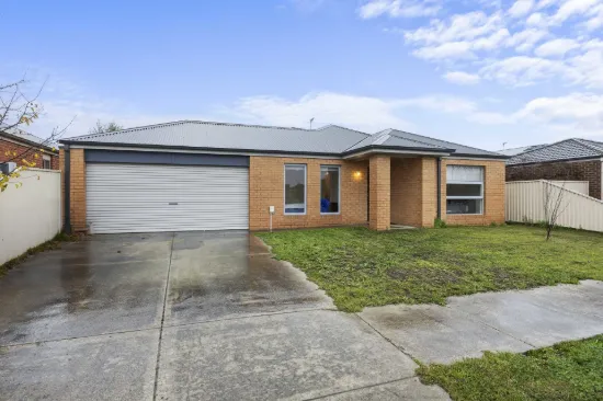 7 Stella Drive, Delacombe, Vic 3356
