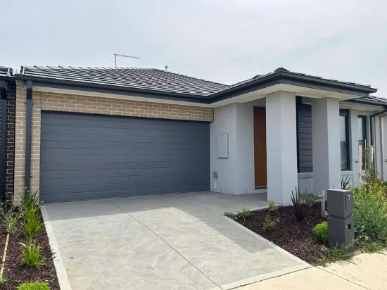 7 Stonneyburn Road, Thornhill Park, Vic 3335