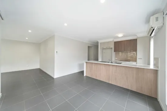 7 Strata Circuit, Yarrabilba, Qld 4207-Image