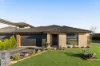 7 Strathcona Avenue, Clyde, Vic 3978