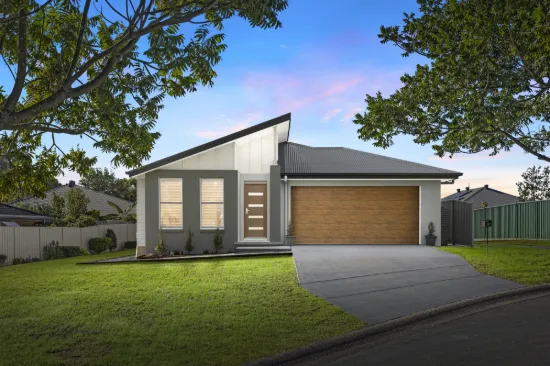 7 Stringybark Close, Fletcher, NSW 2287