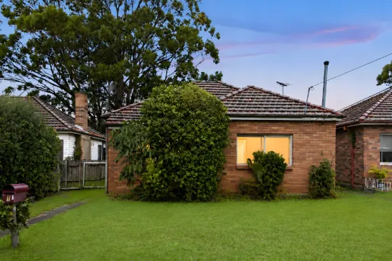7 Swan Street, Revesby, NSW 2212