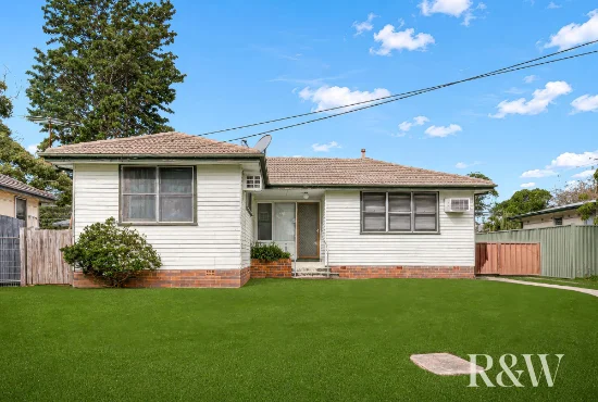7 Talmiro Street, Whalan, NSW 2770