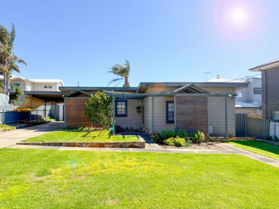 7 Taunton Parade, Christies Beach, SA 5165