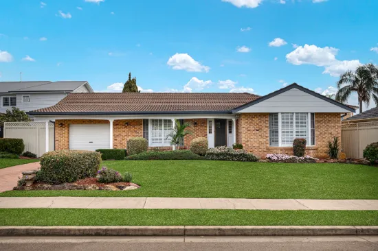 7 Teak Close, Bossley Park, NSW 2176