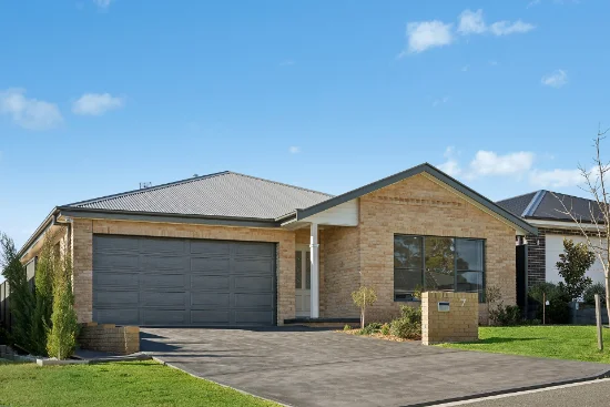 7 Tempest Way, Orange, NSW 2800 - Sold