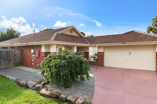 7 The Gums, South Morang, Vic 3752-Image