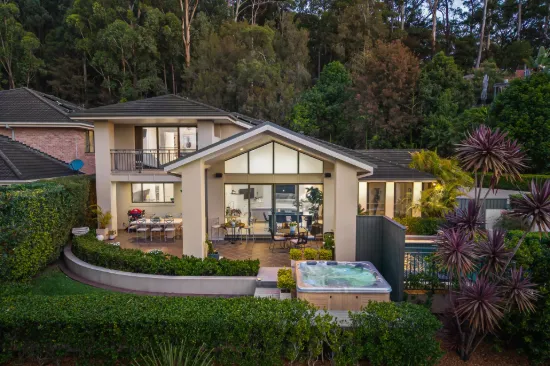 7 Thistle Glen Close, Green Point, NSW 2251