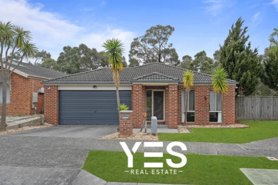 7 Tiffany Close, Pakenham, Vic 3810 - For Rent