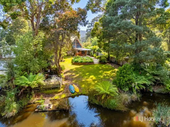 7 Tink Taylor Avenue, Sisters Beach, Tas 7321
