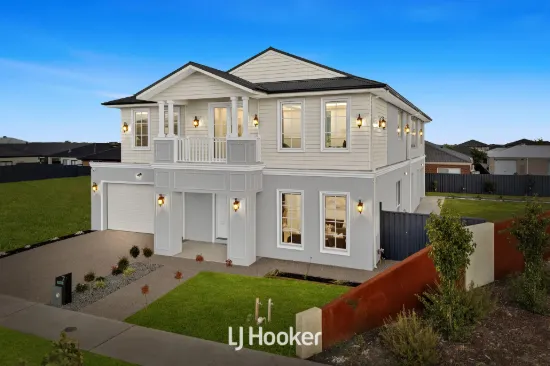 7 Traipse Court, Clyde North, Vic 3978