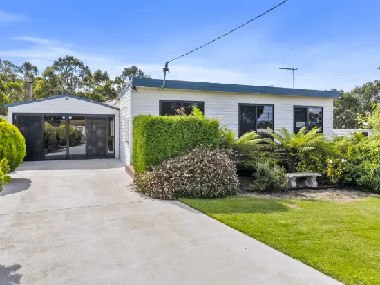 7 Turners Road, Saltwater River, Tas 7186